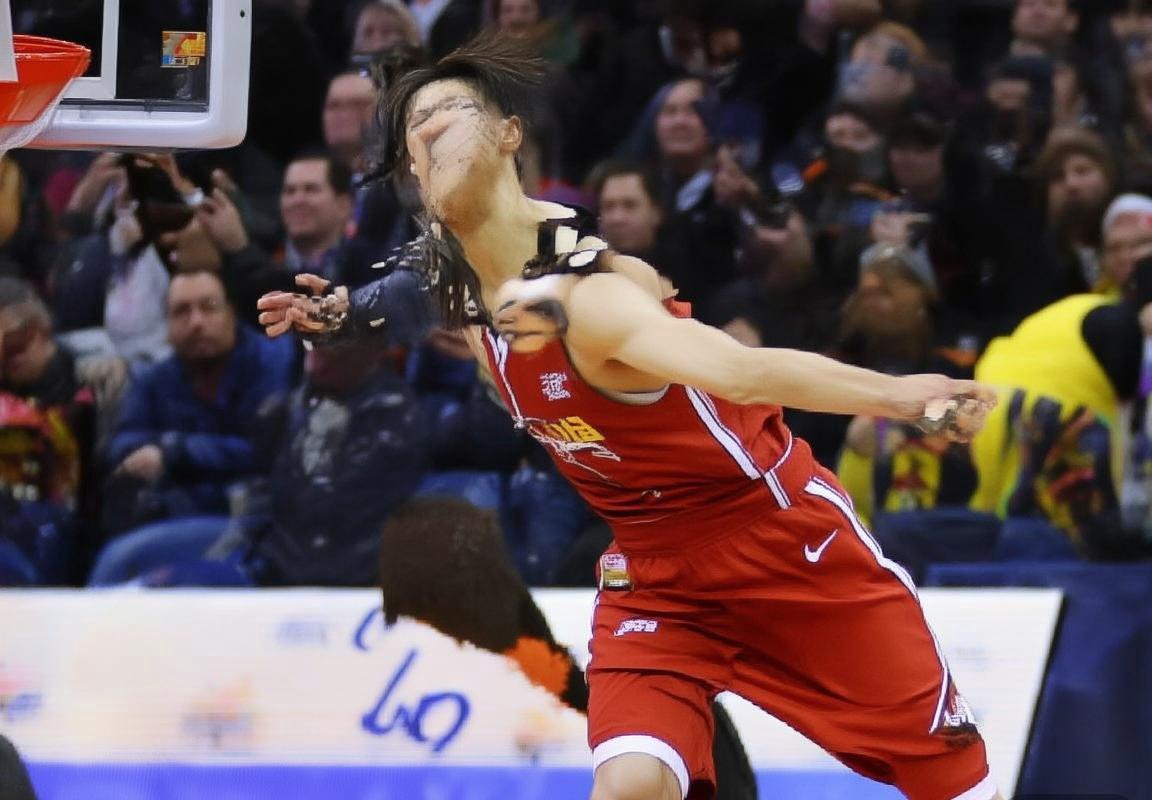 詹姆斯一投定乾坤：骑士东决绝杀逆转记(图4)