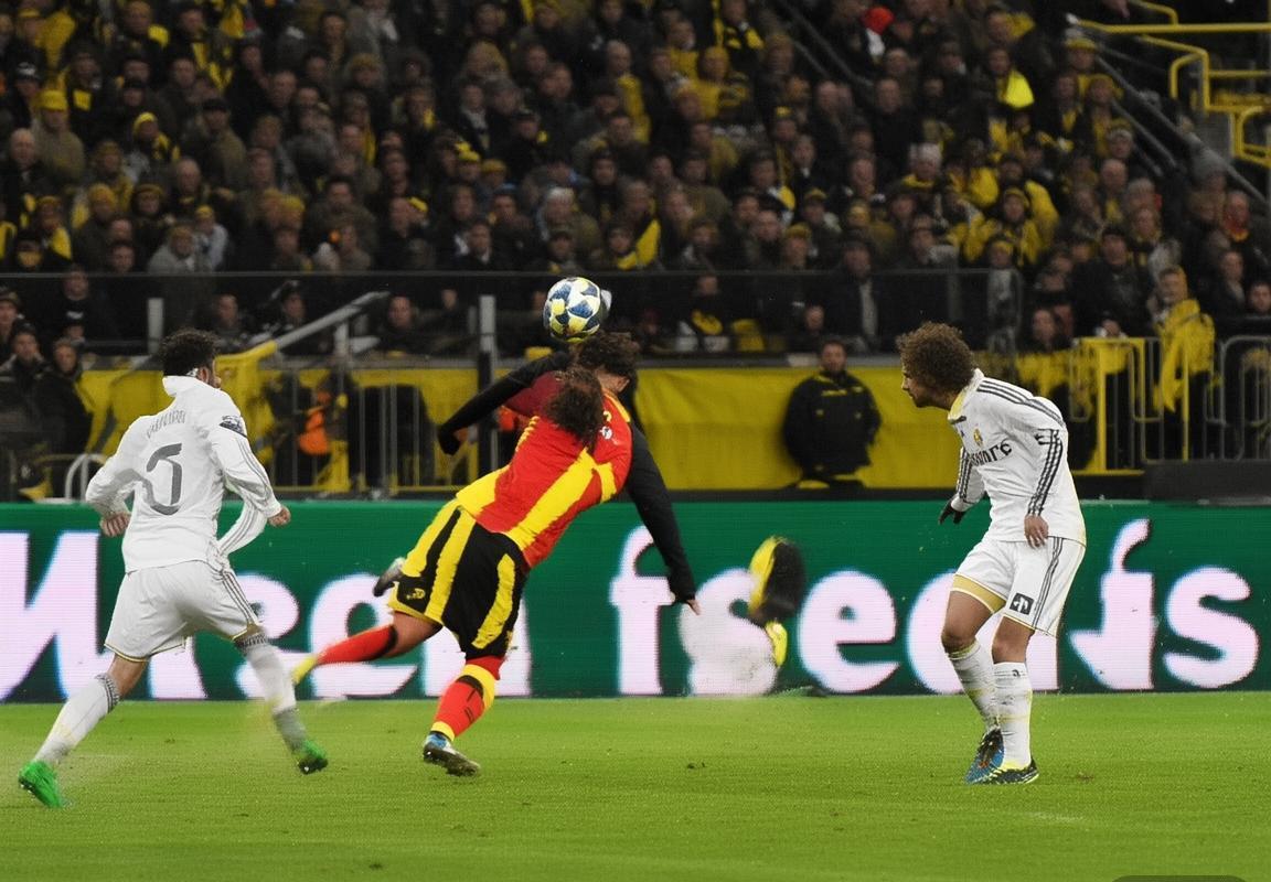 2016欧冠四分之一决赛：多特蒙德VS皇家马德里经典对决回顾