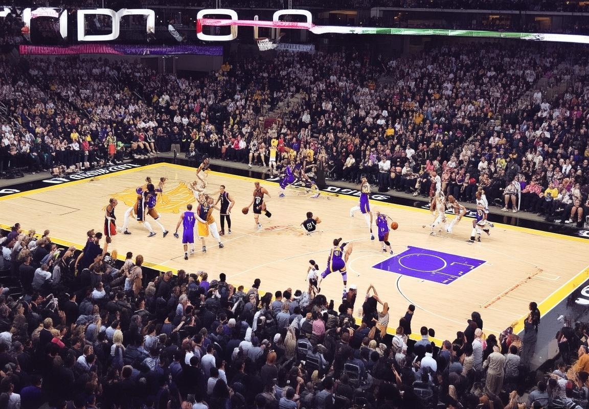 2018年NBA湖人国王巅峰对决：激情碰撞与战术对决回顾(图1)