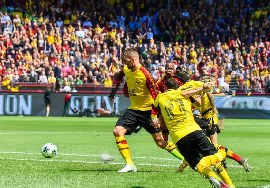 2017AC米兰vs多特蒙德友谊赛：火花四溅战术对决回顾(图2)